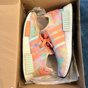 Special Edition Adidas NMD_R1